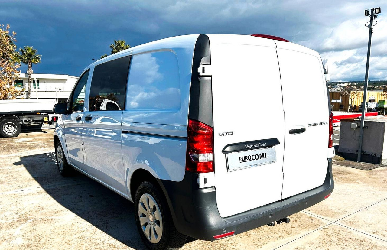 Mandskabsbil Mercedes Benz Vito Mixto Autocarro 6 posti: billede 7