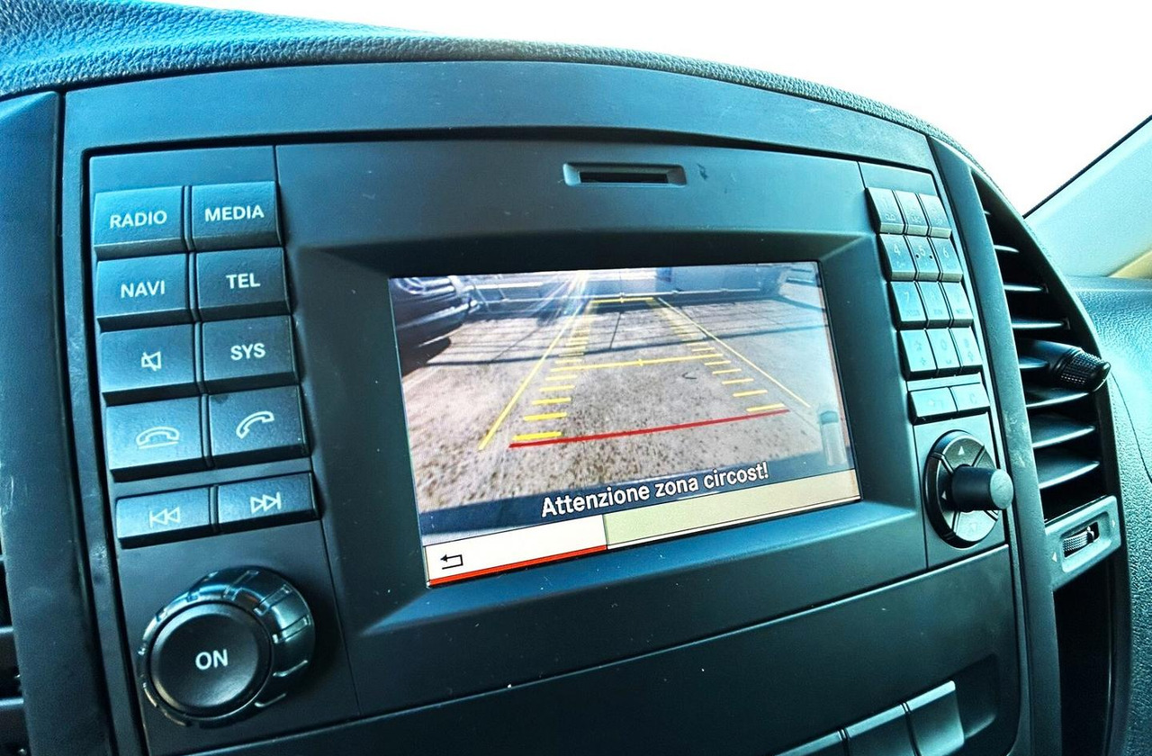 Mandskabsbil Mercedes Benz Vito Mixto Autocarro 6 posti: billede 15