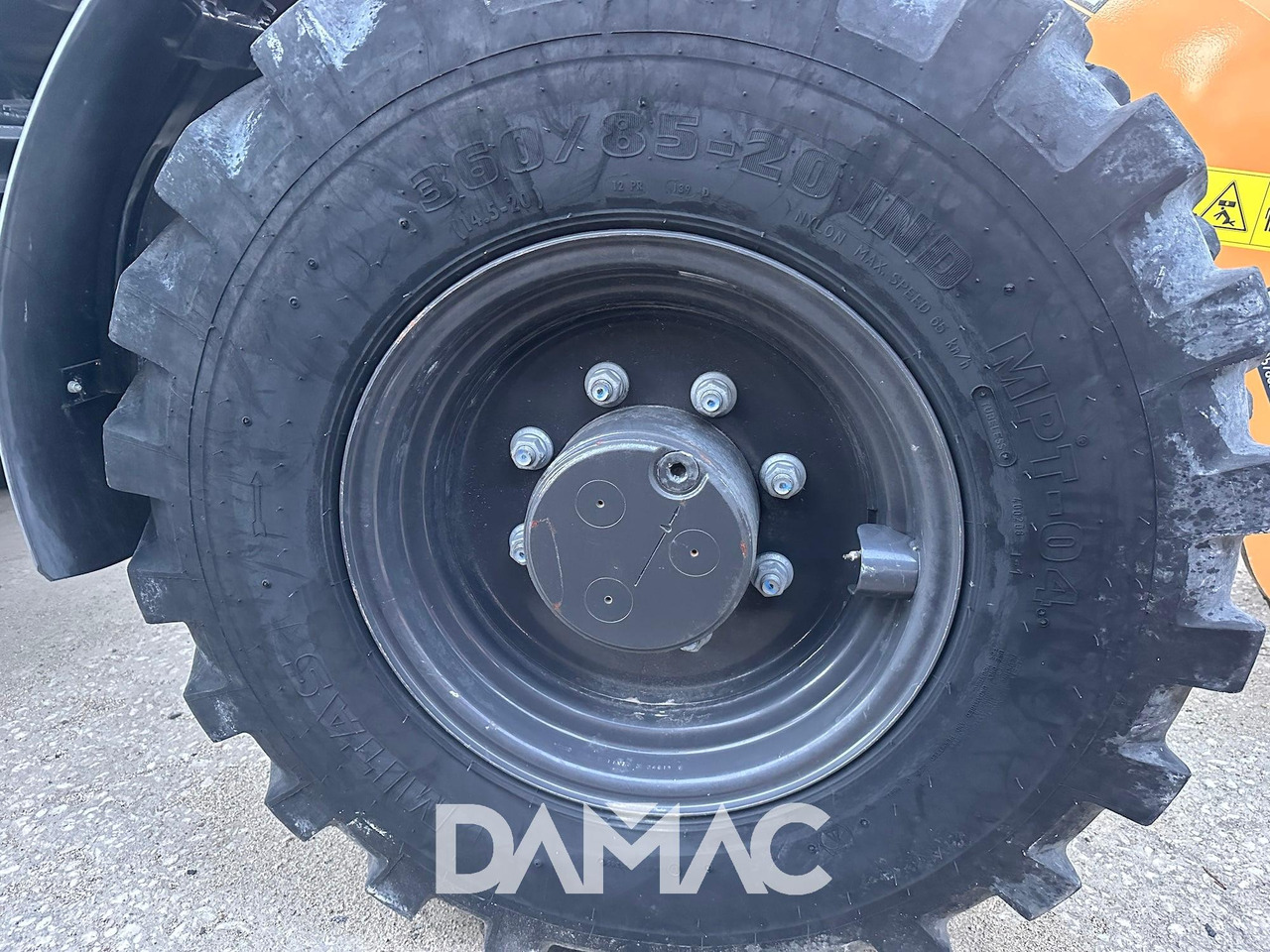 Gummihjulslæsser CASE 321F: billede 17