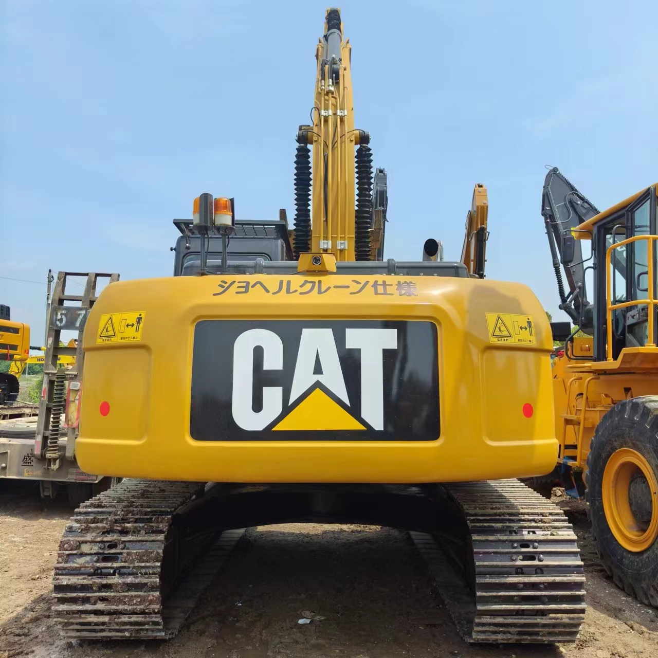 CATERPILLAR 323 - Bæltegravemaskine: billede 2 CATERPILLAR 323 - Bæltegravemaskine: billede 2