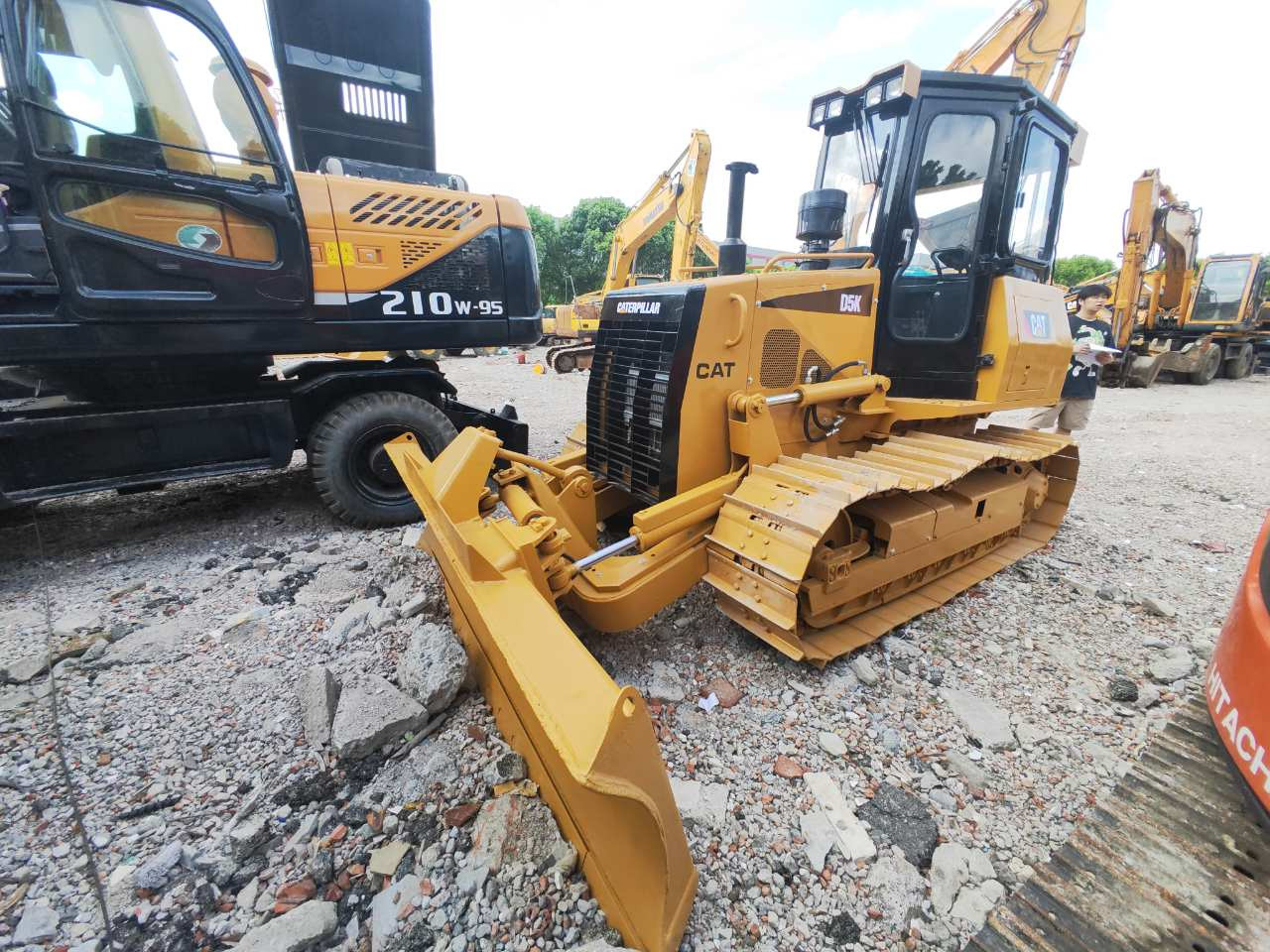 CATERPILLAR D5K - Bulldozer: billede 1 CATERPILLAR D5K - Bulldozer: billede 1