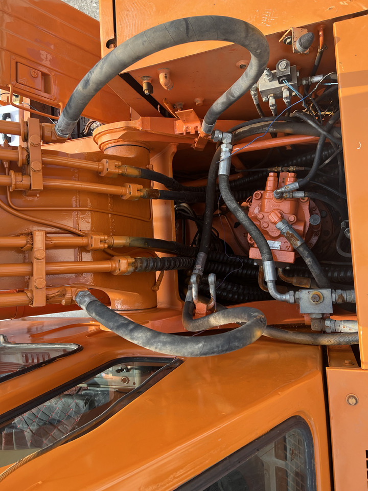 DOOSAN DX210 - Hjulgravemaskine: billede 4 DOOSAN DX210 - Hjulgravemaskine: billede 4