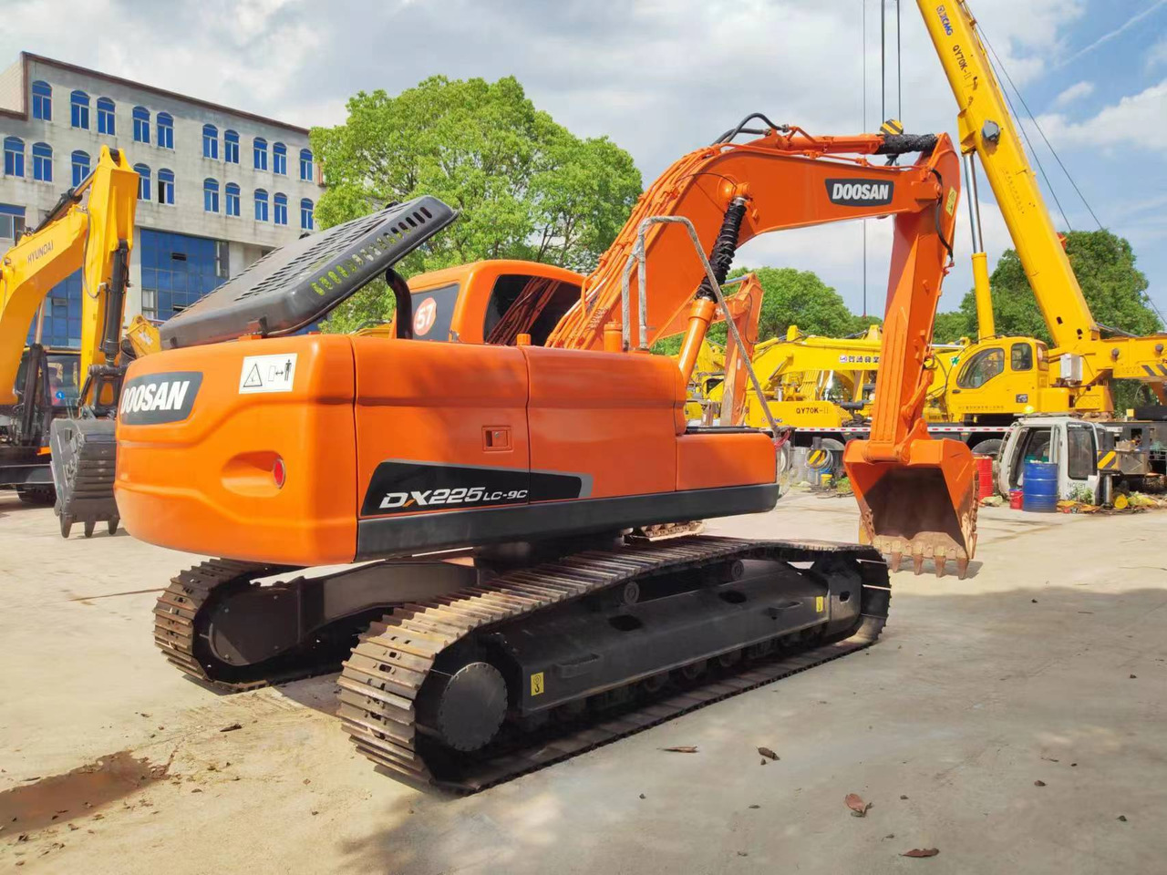 DOOSAN DX225 - Bæltegravemaskine: billede 3 DOOSAN DX225 - Bæltegravemaskine: billede 3