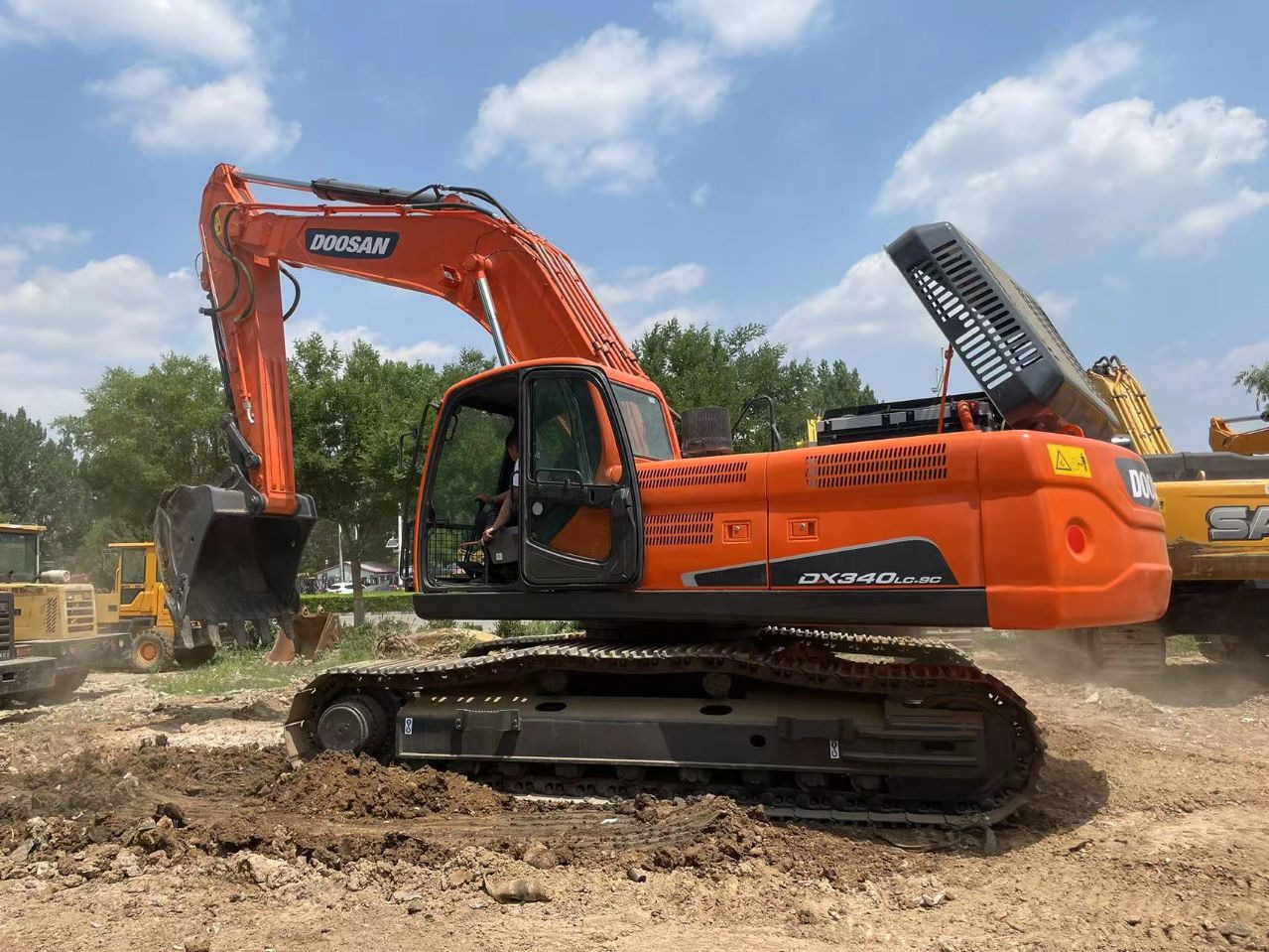 DOOSAN DX340 - Bæltegravemaskine: billede 1 DOOSAN DX340 - Bæltegravemaskine: billede 1