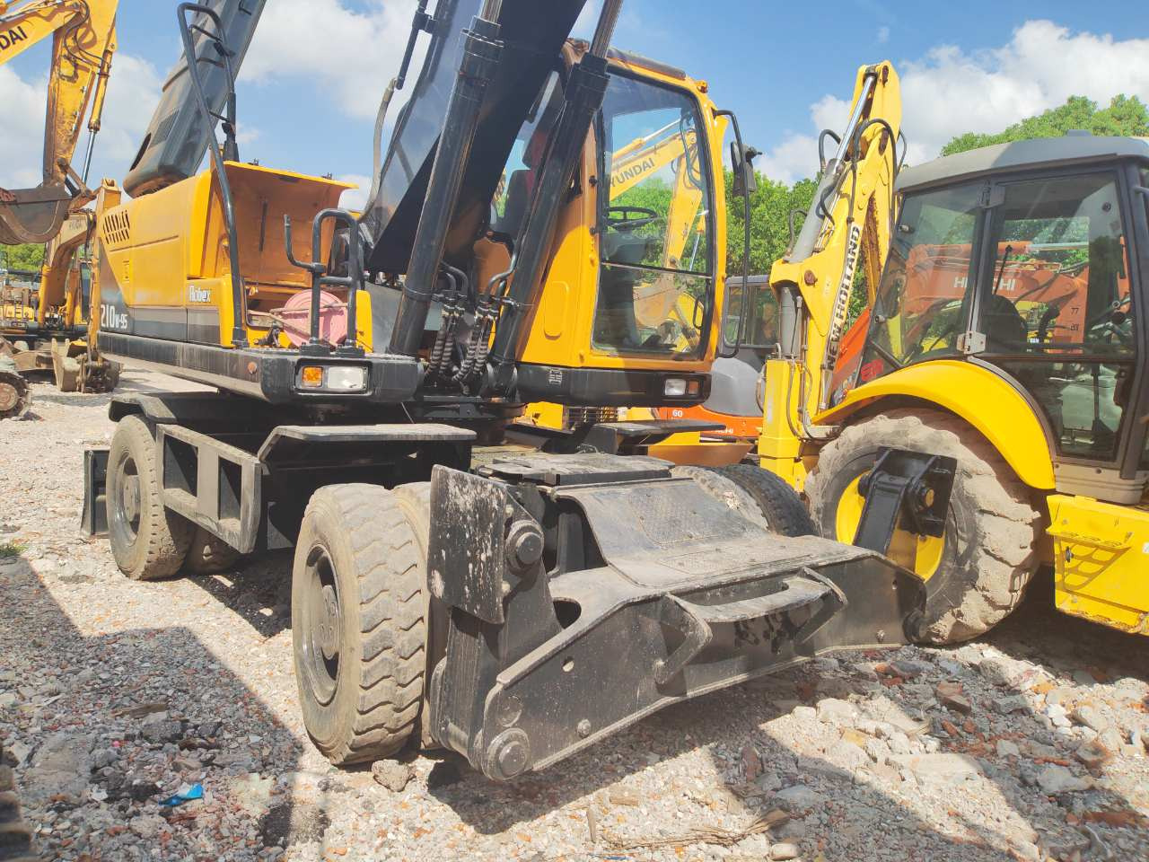 HYUNDAI R210W-9 - Hjulgravemaskine: billede 3 HYUNDAI R210W-9 - Hjulgravemaskine: billede 3