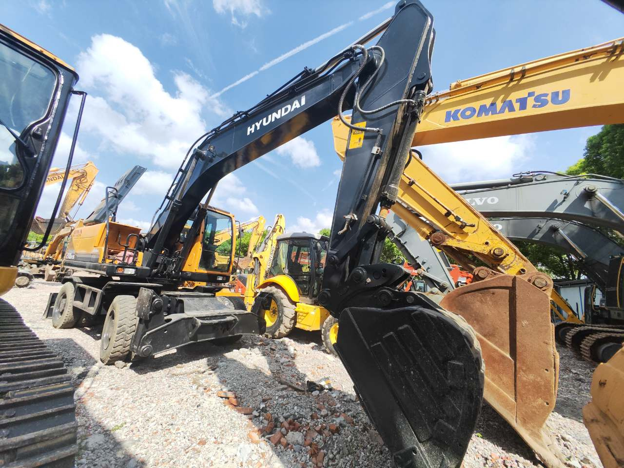 HYUNDAI R210W-9 - Hjulgravemaskine: billede 2 HYUNDAI R210W-9 - Hjulgravemaskine: billede 2
