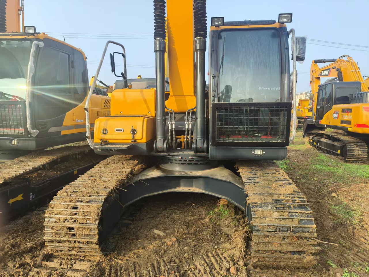HYUNDAI ROBEX 220LC-9S - Bæltegravemaskine: billede 5 HYUNDAI ROBEX 220LC-9S - Bæltegravemaskine: billede 5
