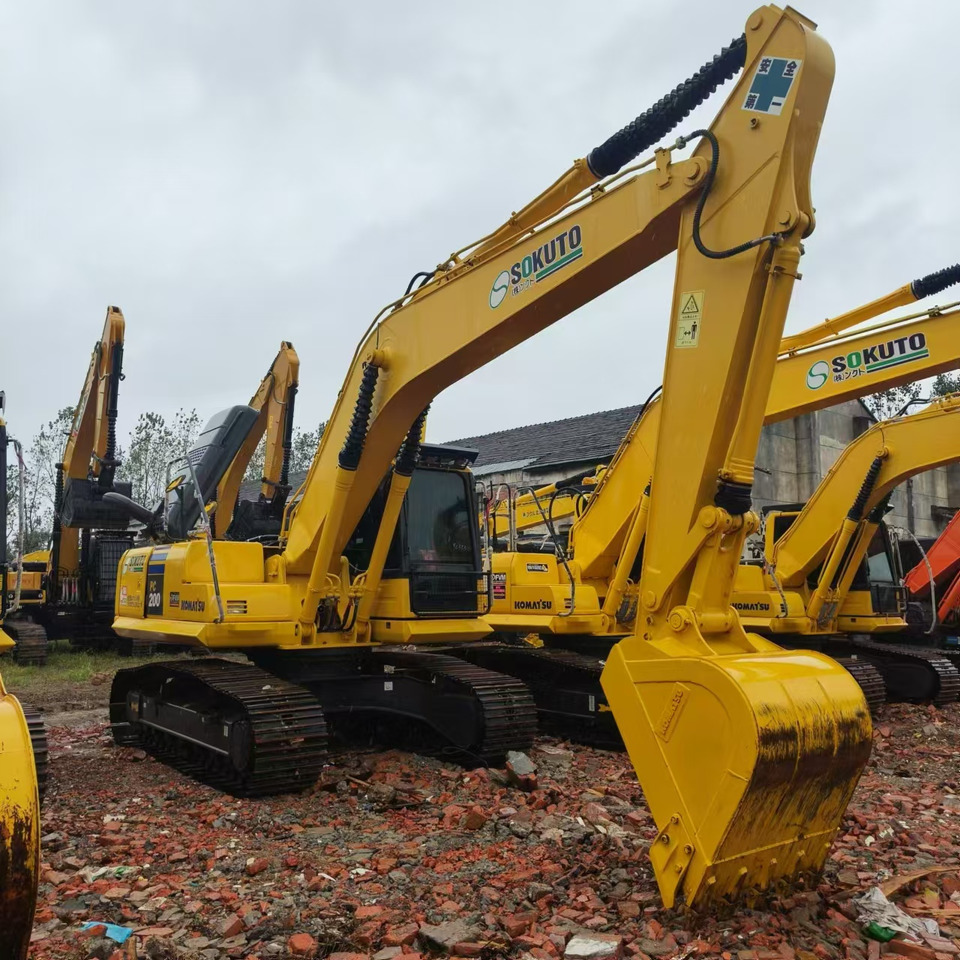 KOMATSU PC200 - Bæltegravemaskine: billede 1 KOMATSU PC200 - Bæltegravemaskine: billede 1