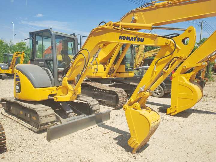 KOMATSU PC40 - Minigravemaskine: billede 1 KOMATSU PC40 - Minigravemaskine: billede 1