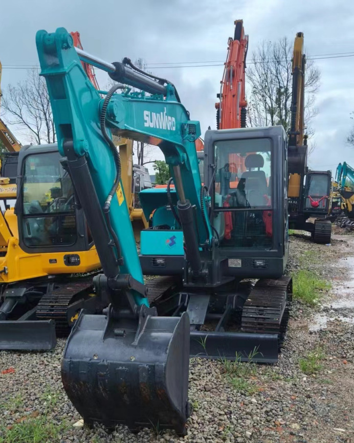 SUNWARD SWE 60E - Minigravemaskine: billede 2 SUNWARD SWE 60E - Minigravemaskine: billede 2