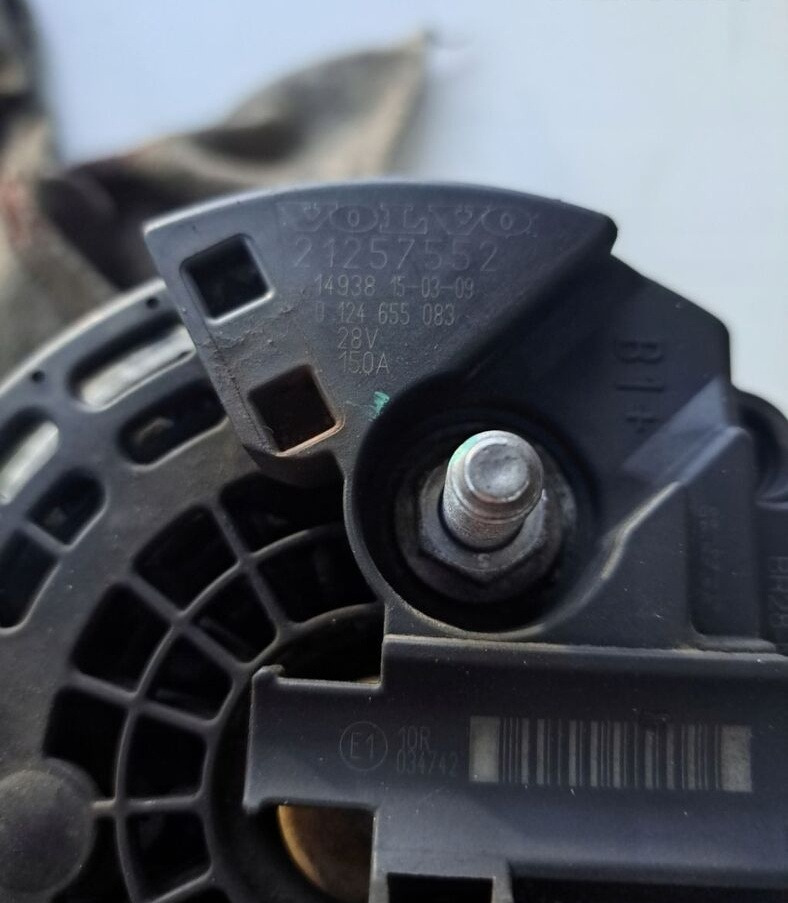 Bosch ALTERNATOR ORYGINAŁ VOLVO FH 4 FM 4 D13K 150A 21257552 - Generator for Lastbil: billede 3 Bosch ALTERNATOR ORYGINAŁ VOLVO FH 4 FM 4 D13K 150A 21257552 - Generator for Lastbil: billede 3
