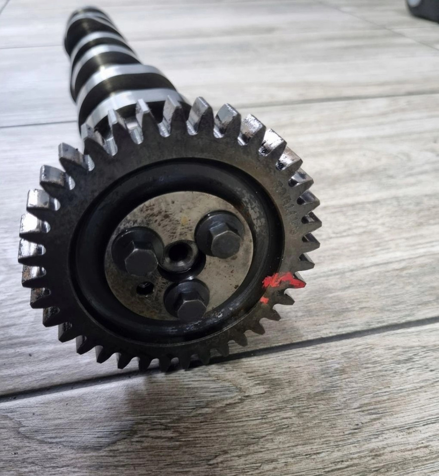 DEUTZ 04901003 04902099 TCD2013L64V - Knastaksel: billede 2 DEUTZ 04901003 04902099 TCD2013L64V - Knastaksel: billede 2