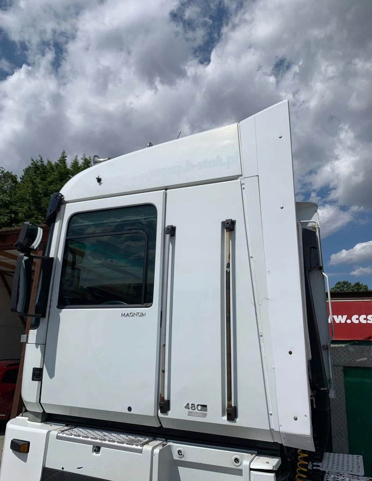 KOMPLETNA RENAULT MAGNUM DXI LFT VEGA RENAULT OE - Førerhus: billede 5 KOMPLETNA RENAULT MAGNUM DXI LFT VEGA RENAULT OE - Førerhus: billede 5