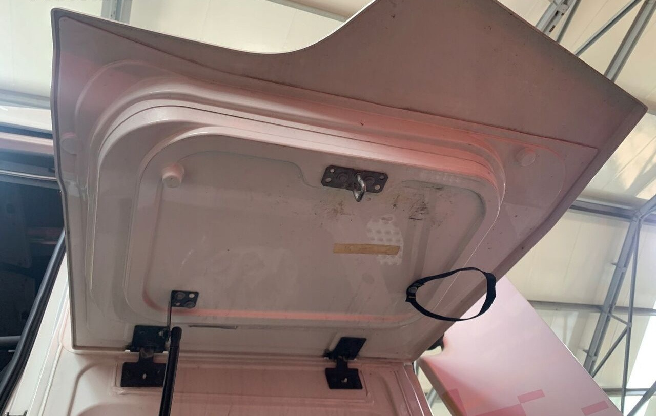 Renault GAMA RANGE T - Karosseri og udvendig for Lastbil: billede 2 Renault GAMA RANGE T - Karosseri og udvendig for Lastbil: billede 2