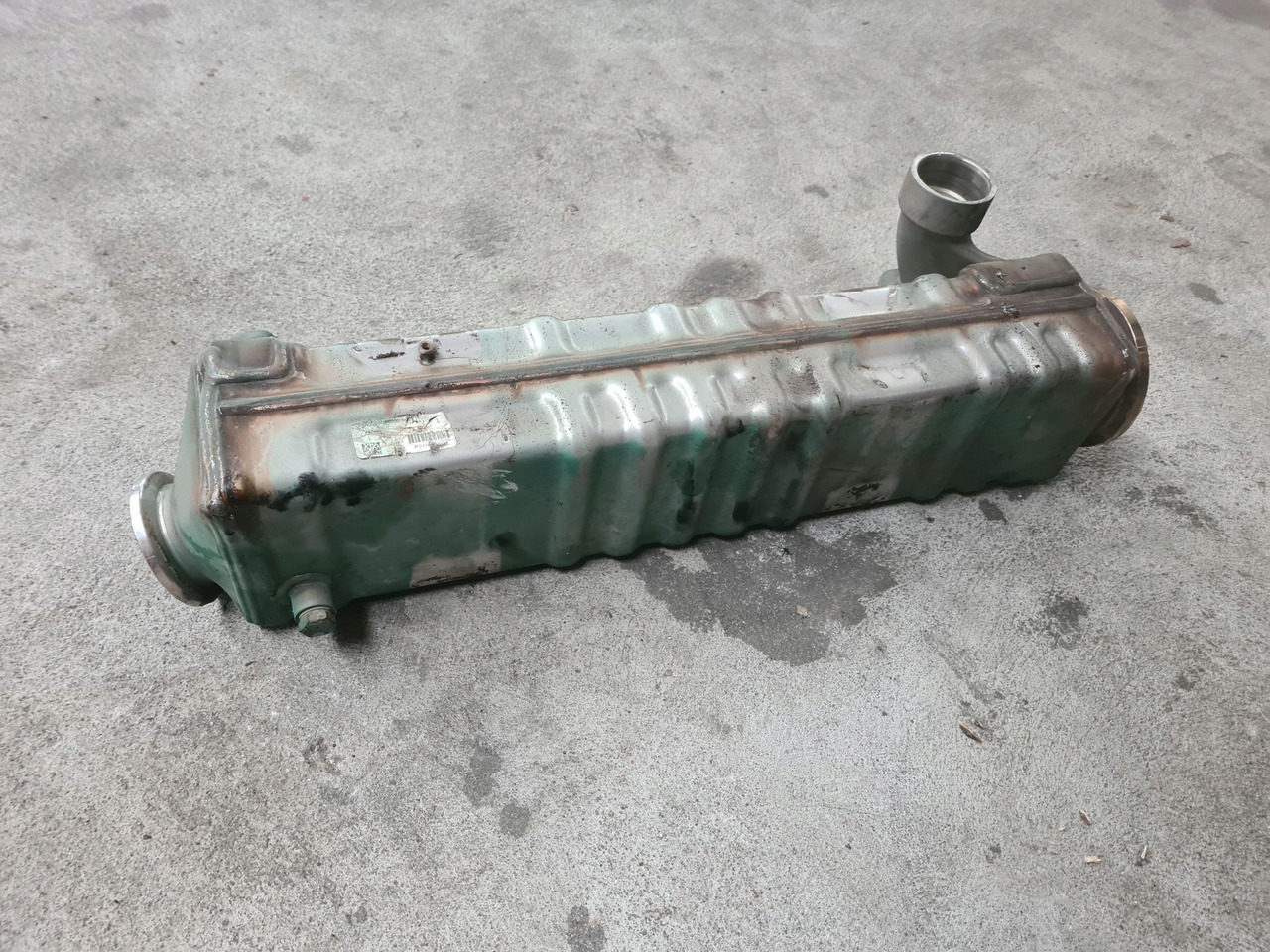 VOLVO 21944868 - EGR-køler: billede 2 VOLVO 21944868 - EGR-køler: billede 2