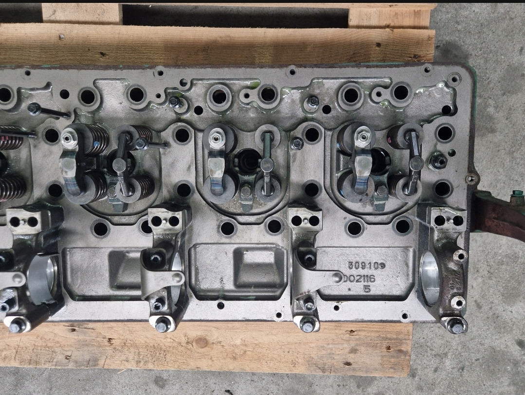 VOLVO GŁOWICA SILNIKA VOLVO FH 16 D16K EURO 6 22184000 154511429 - Motorhoved for Lastbil: billede 4 VOLVO GŁOWICA SILNIKA VOLVO FH 16 D16K EURO 6 22184000 154511429 - Motorhoved for Lastbil: billede 4