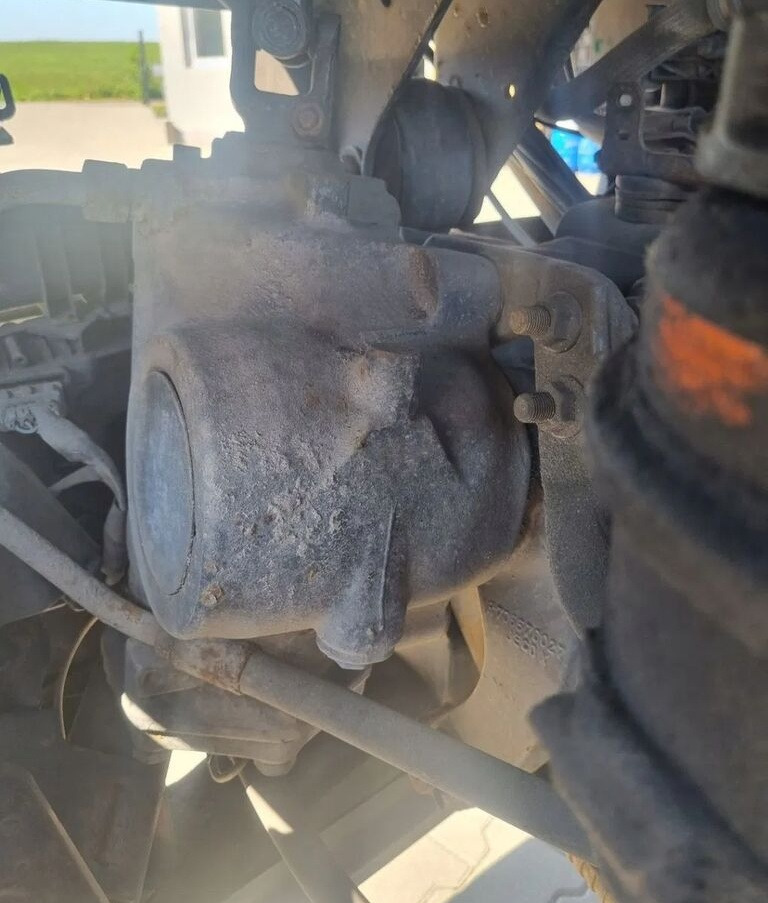 ZF KOLUMNA PRZEKŁADNIA KIEROWNICZA RENAULT MIDLUM DXI VOLVO FL R 22.5 - Styrehus for Lastbil: billede 1 ZF KOLUMNA PRZEKŁADNIA KIEROWNICZA RENAULT MIDLUM DXI VOLVO FL R 22.5 - Styrehus for Lastbil: billede 1