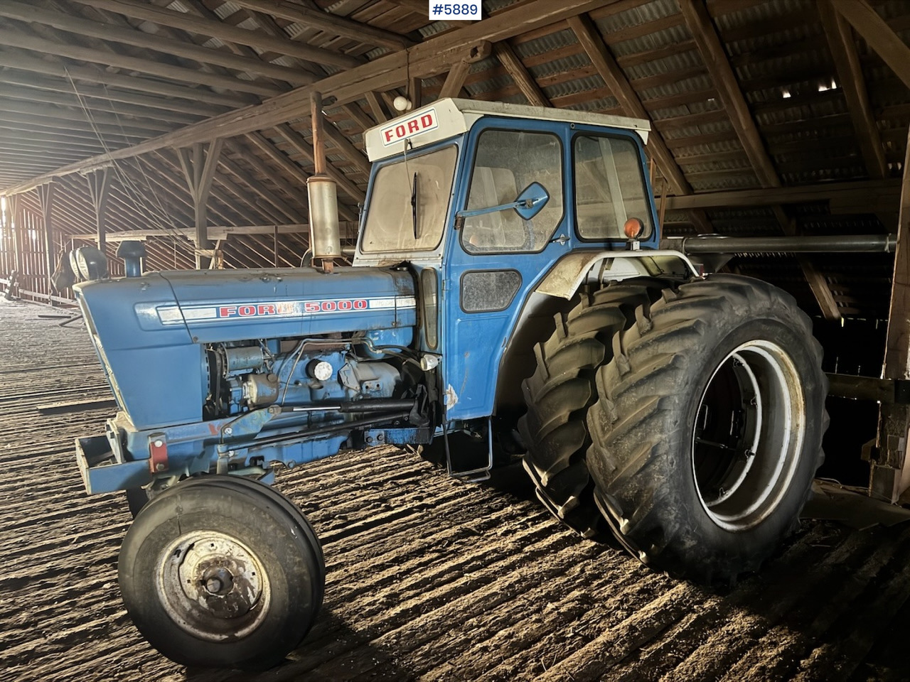 1975 Ford 5000 w/ Twin Wheels - Traktor: billede 2 1975 Ford 5000 w/ Twin Wheels - Traktor: billede 2
