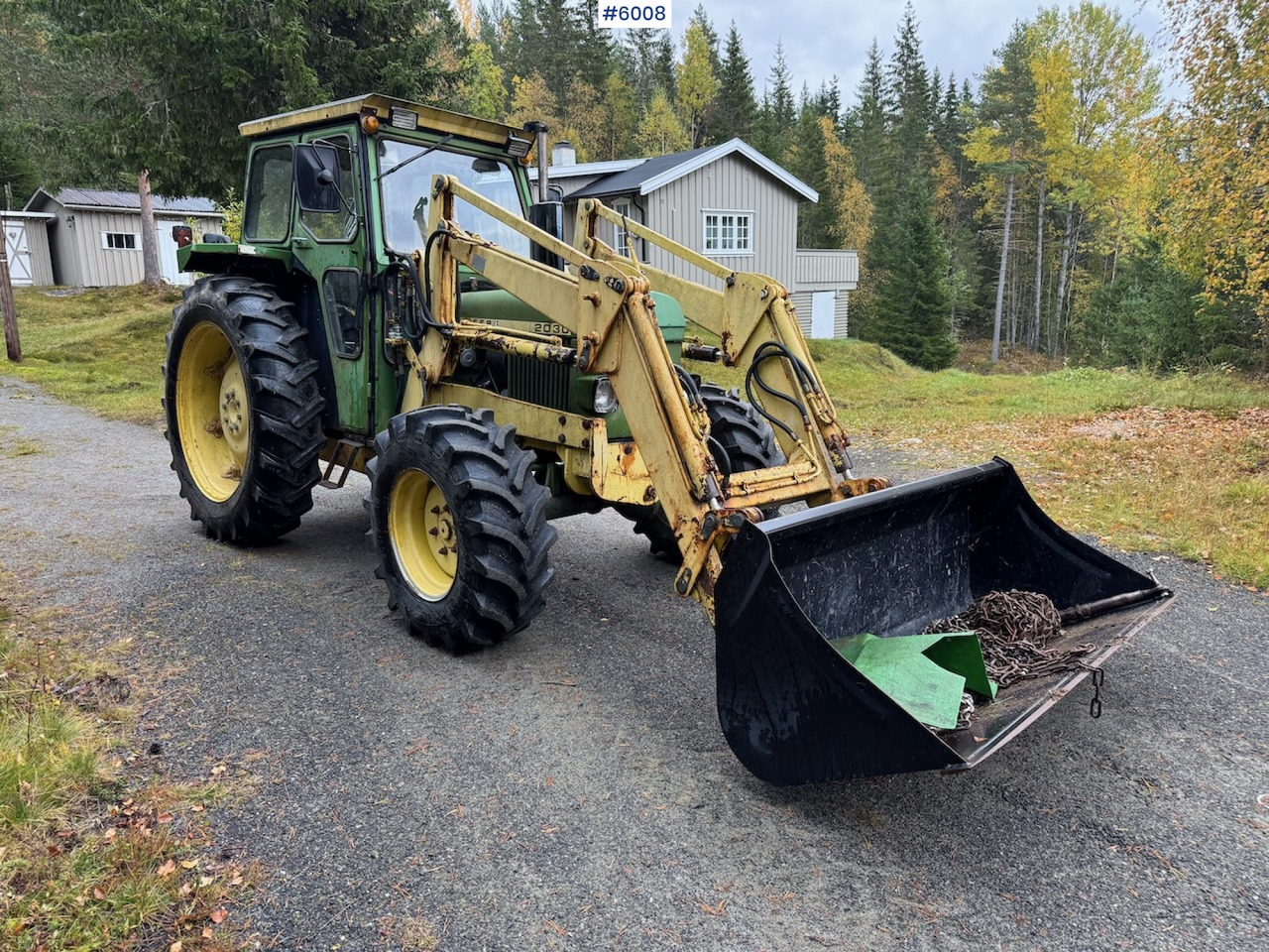 1977 John Deere 2030 w/ front loader, bucket and chains. - Traktor: billede 4 1977 John Deere 2030 w/ front loader, bucket and chains. - Traktor: billede 4