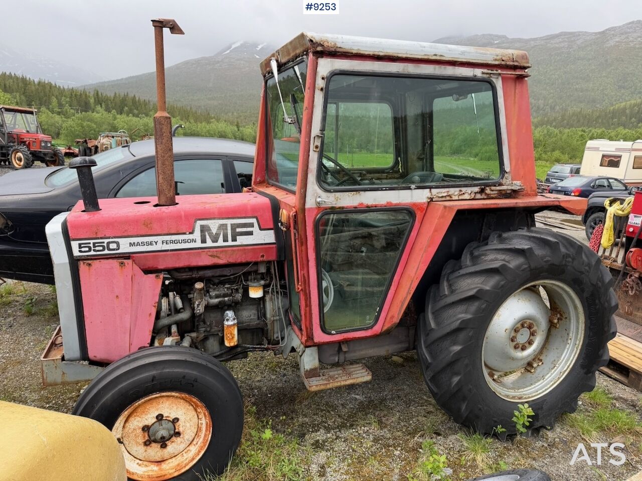 1979 Massey-Ferguson 550 2WD tractor - repair project - Traktor: billede 1 1979 Massey-Ferguson 550 2WD tractor - repair project - Traktor: billede 1