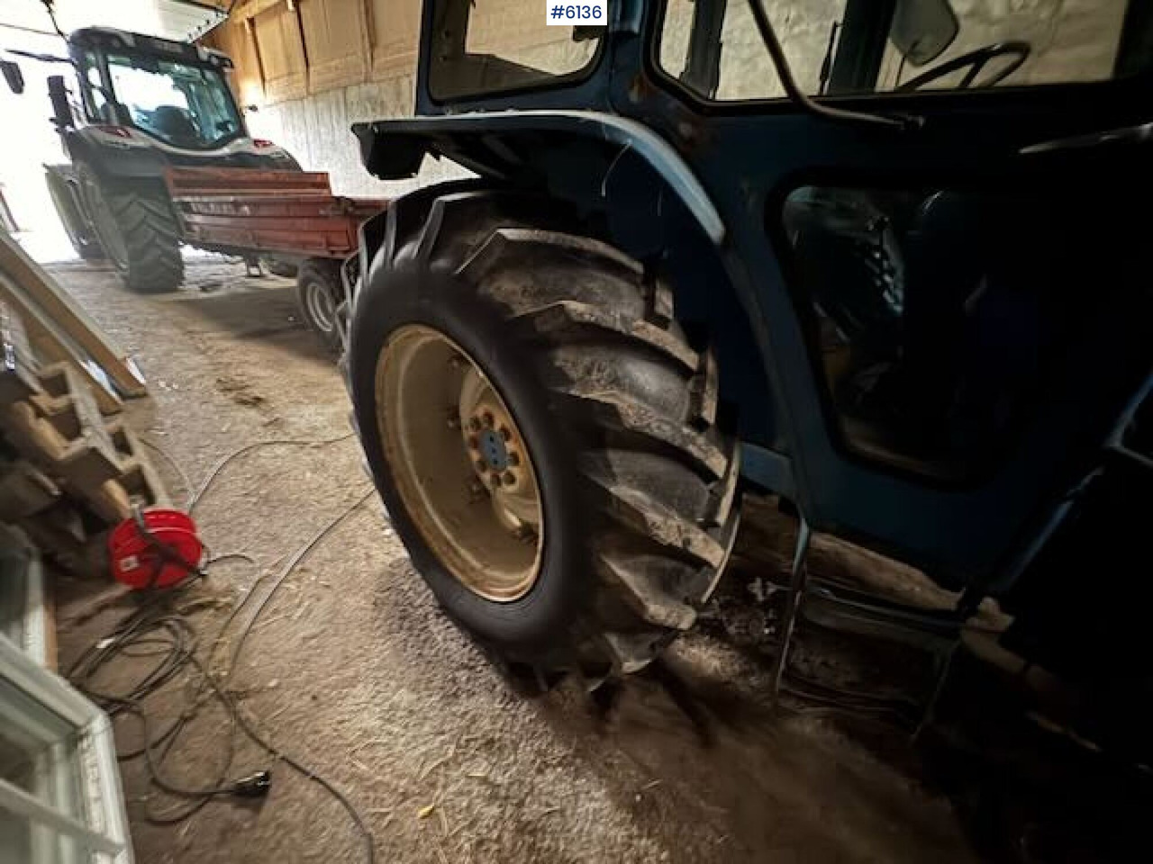 Traktor 1981 Ford 4600 with front loader!: billede 20