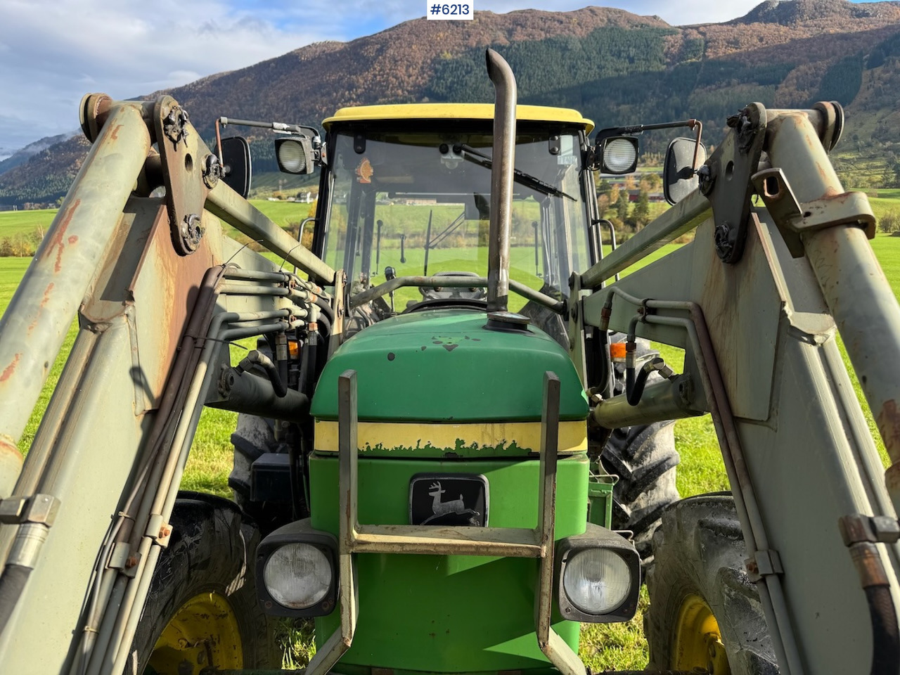 1990 John Deere 2850 Power Synchron w/ front loader. - Traktor: billede 5 1990 John Deere 2850 Power Synchron w/ front loader. - Traktor: billede 5