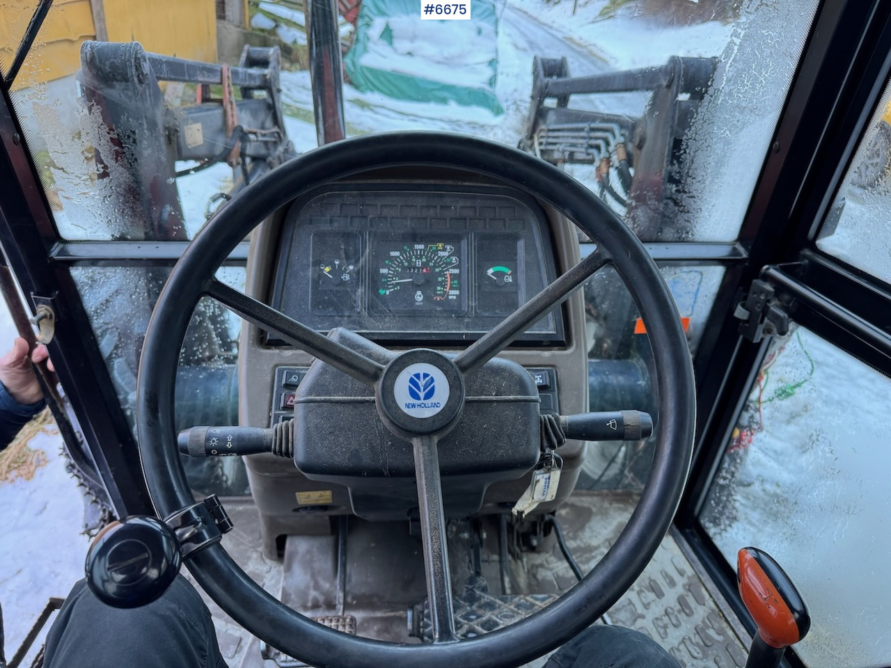 Traktor 1997 New Holland L 85 w/ front loader.: billede 17