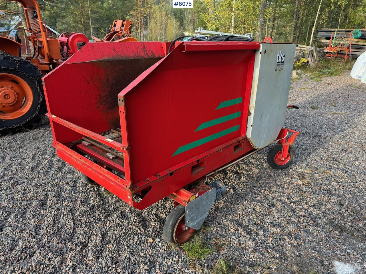 2000 TKS K-150 Round bale cutter with wheel drive. - Udstyr til hø: billede 5 2000 TKS K-150 Round bale cutter with wheel drive. - Udstyr til hø: billede 5