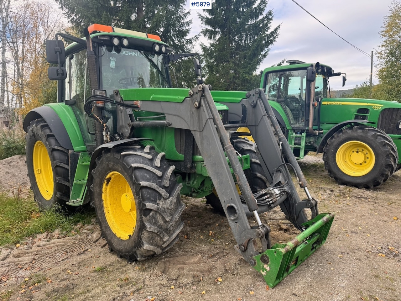 2005 John Deere 6420 with Front Loader - Traktor: billede 1 2005 John Deere 6420 with Front Loader - Traktor: billede 1