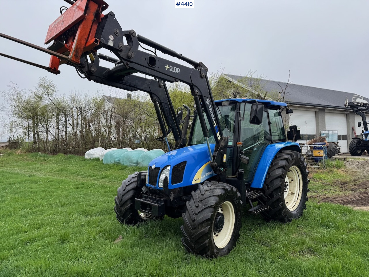 2006 New Holland TL100 A w/Front Loader. - Traktor: billede 1 2006 New Holland TL100 A w/Front Loader. - Traktor: billede 1