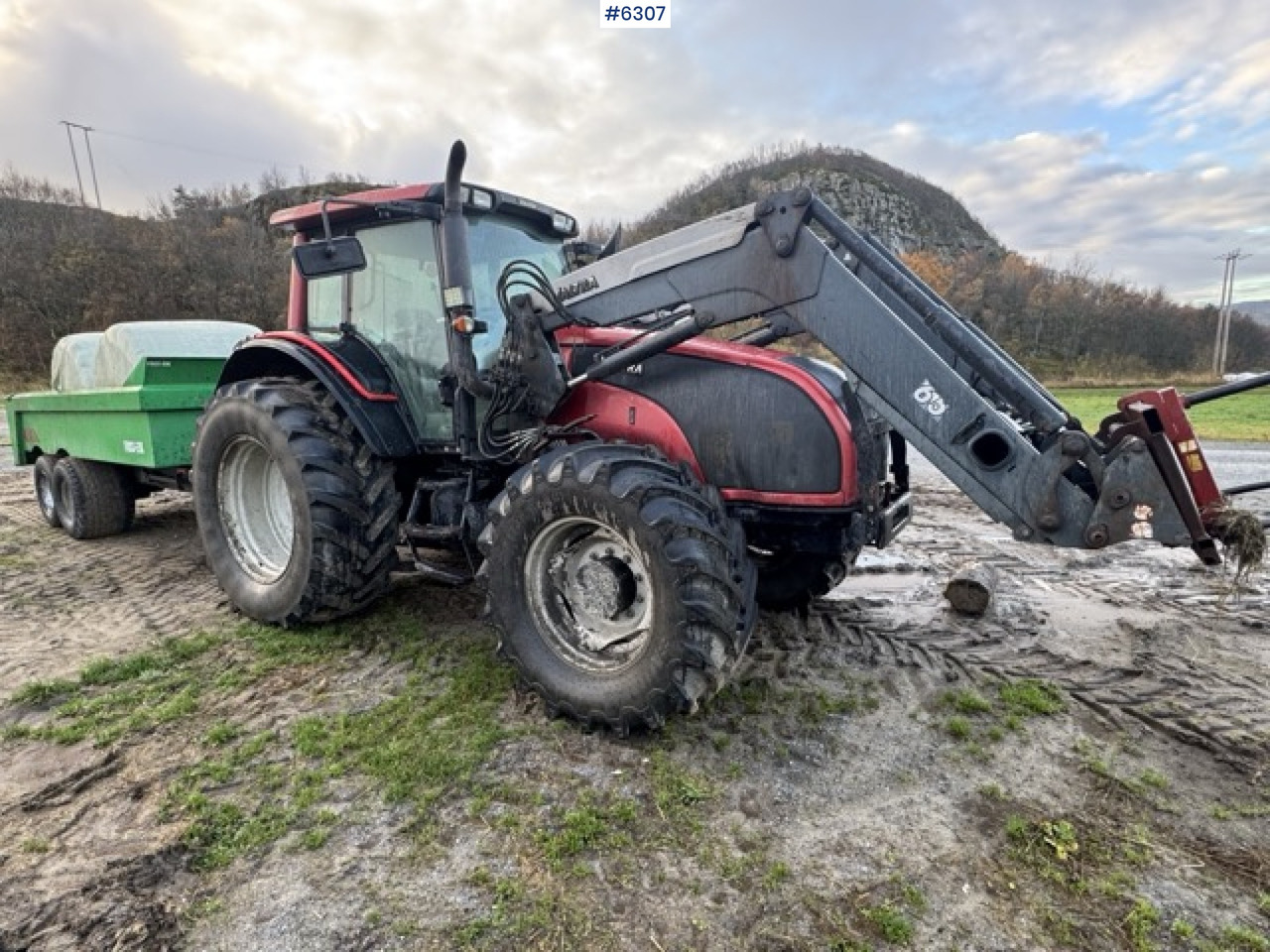 2008 Valtra T190 with front loader and 3rd function. SEE VIDEO! - Traktor: billede 3 2008 Valtra T190 with front loader and 3rd function. SEE VIDEO! - Traktor: billede 3