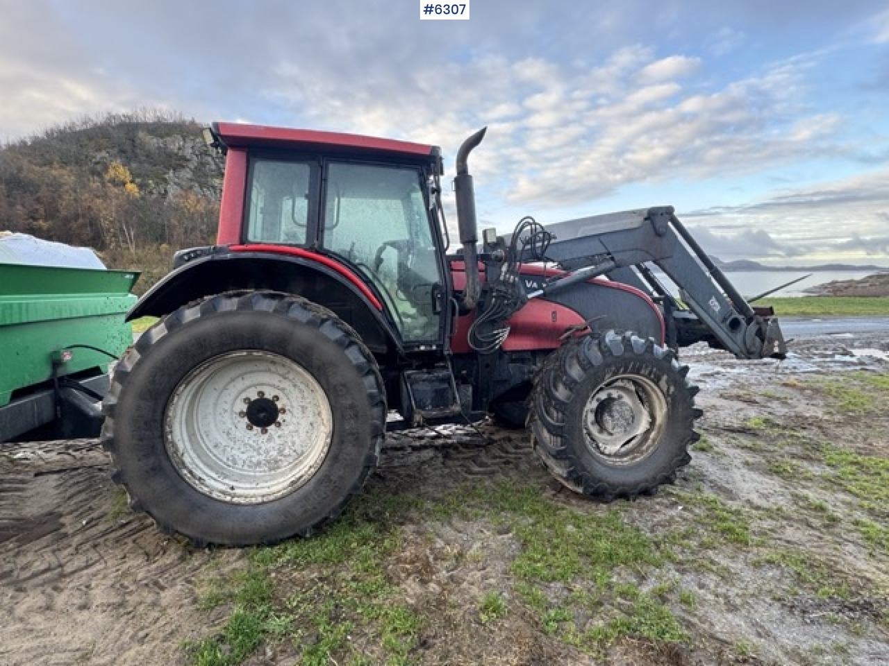 2008 Valtra T190 with front loader and 3rd function. SEE VIDEO! - Traktor: billede 5 2008 Valtra T190 with front loader and 3rd function. SEE VIDEO! - Traktor: billede 5