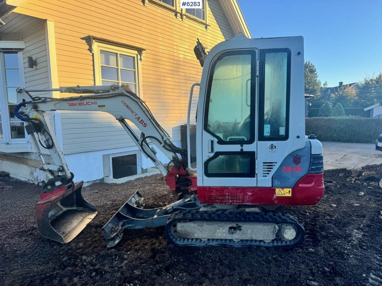 2010 Takeuchi TB219 Mini Excavator with Rototilt and 2 buckets. - Minigravemaskine: billede 3 2010 Takeuchi TB219 Mini Excavator with Rototilt and 2 buckets. - Minigravemaskine: billede 3