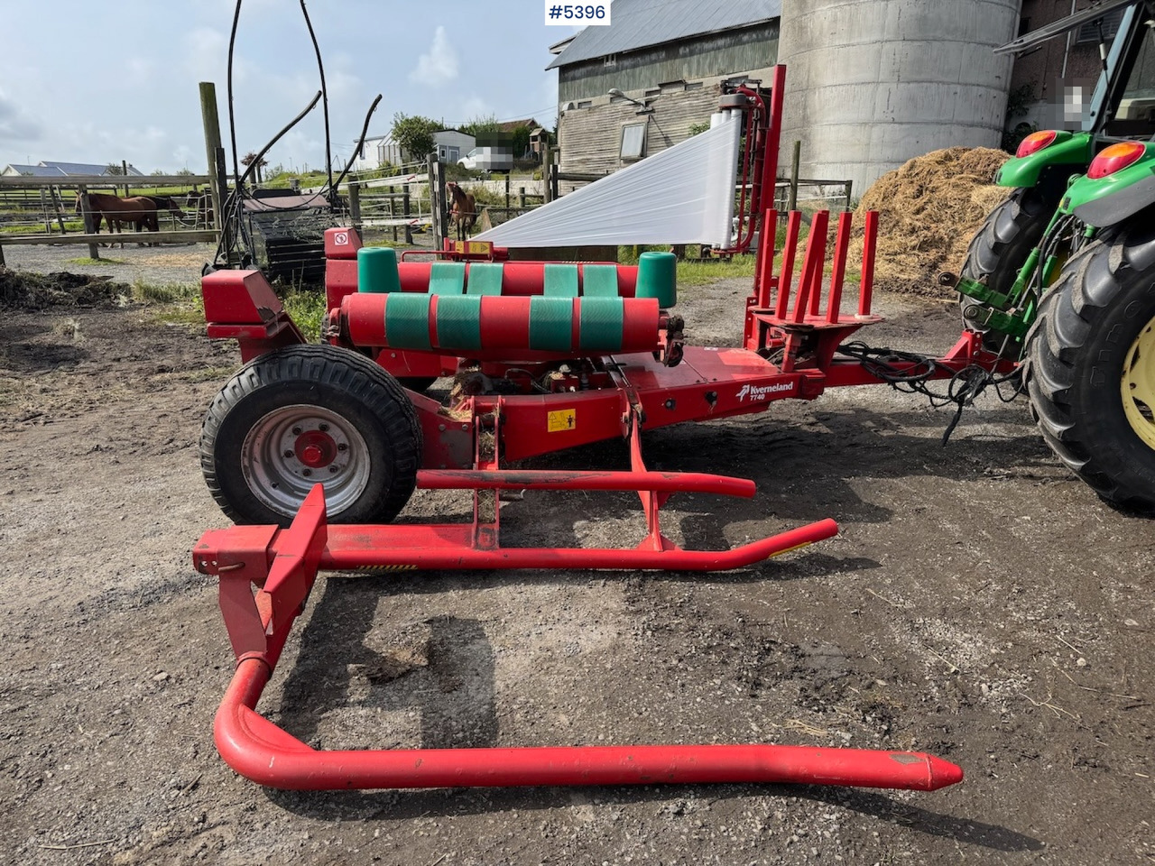 2016 Kverneland 7740 J round bale wrapper - Udstyr til hø: billede 2 2016 Kverneland 7740 J round bale wrapper - Udstyr til hø: billede 2