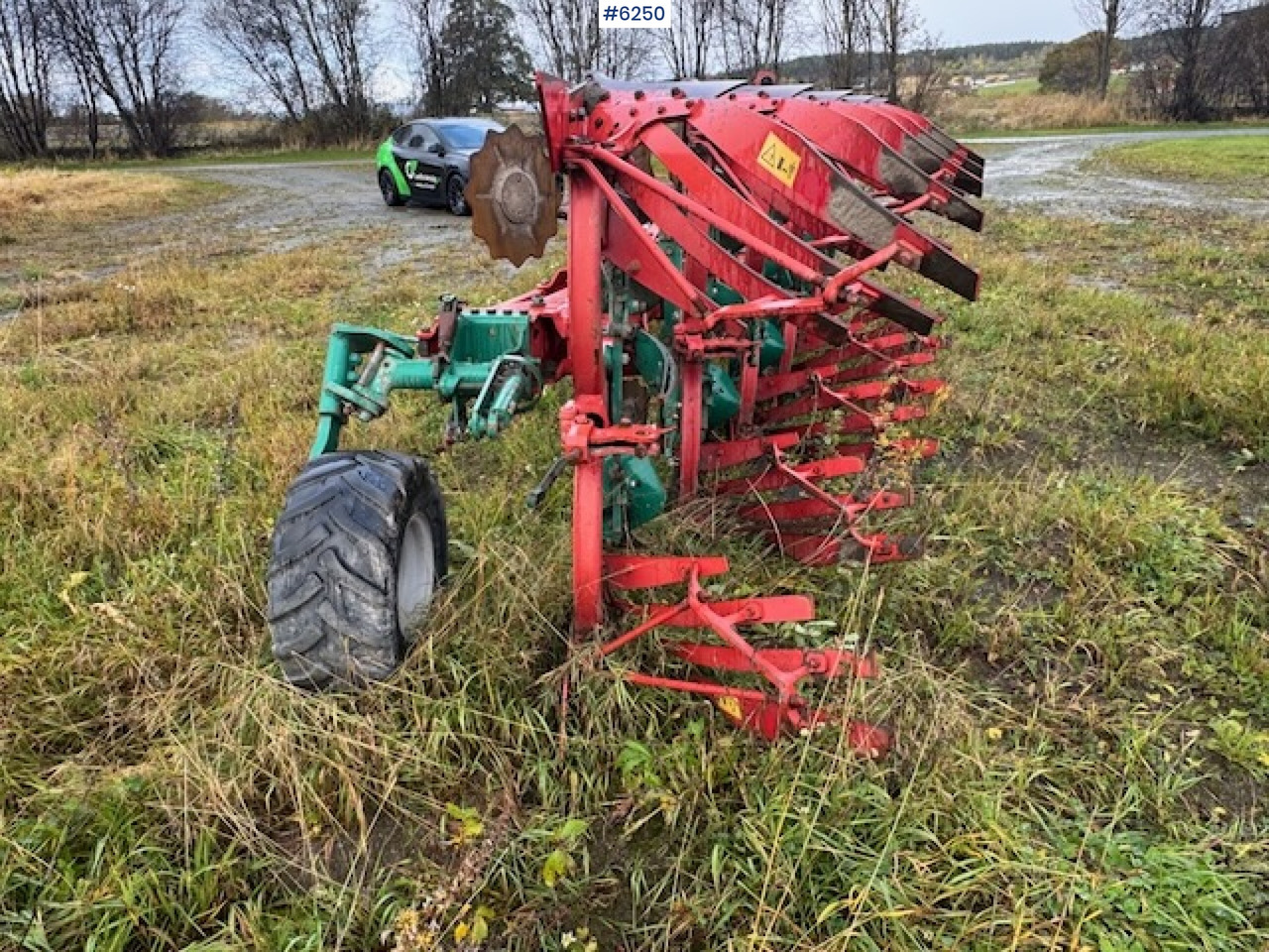 2017 Kverneland EG 5-coil reversible plow w/ new coulters and extra equipment! - Maskine til jordbearbejdning: billede 5 2017 Kverneland EG 5-coil reversible plow w/ new coulters and extra equipment! - Maskine til jordbearbejdning: billede 5