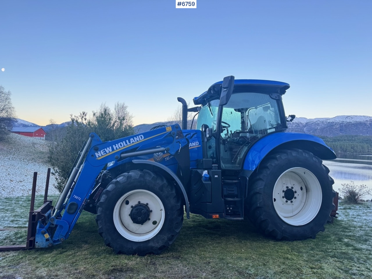 2021 New Holland T6.180 w/ Front loader, 2 sets of tires and Front hydraulics. 2100 hours. - Traktor: billede 3 2021 New Holland T6.180 w/ Front loader, 2 sets of tires and Front hydraulics. 2100 hours. - Traktor: billede 3