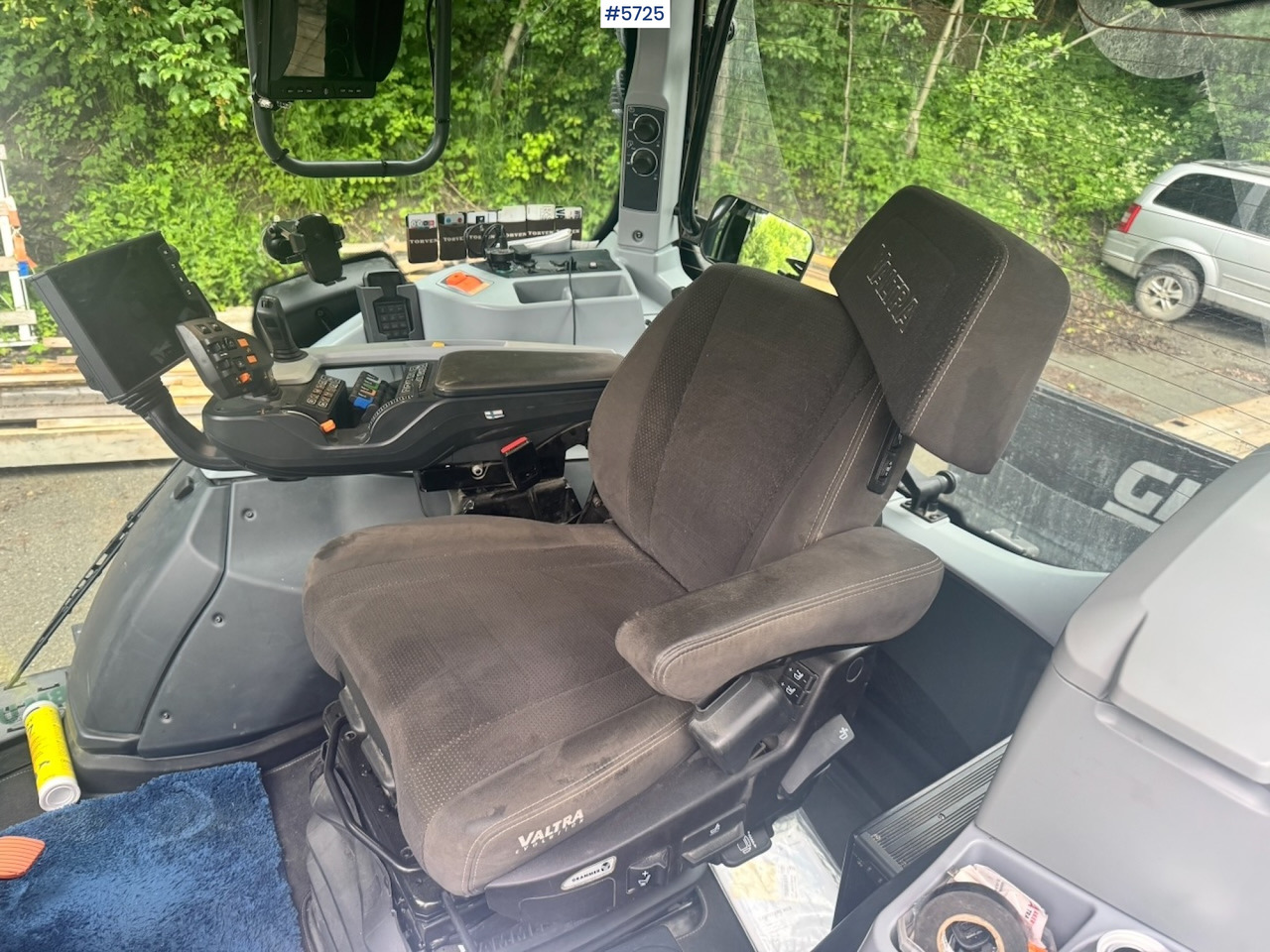 2022 Valtra N175 4x4 w/ Front loader, Hydraulics, Bucket and Pallet forks. Overhauled. - Traktor: billede 5 2022 Valtra N175 4x4 w/ Front loader, Hydraulics, Bucket and Pallet forks. Overhauled. - Traktor: billede 5