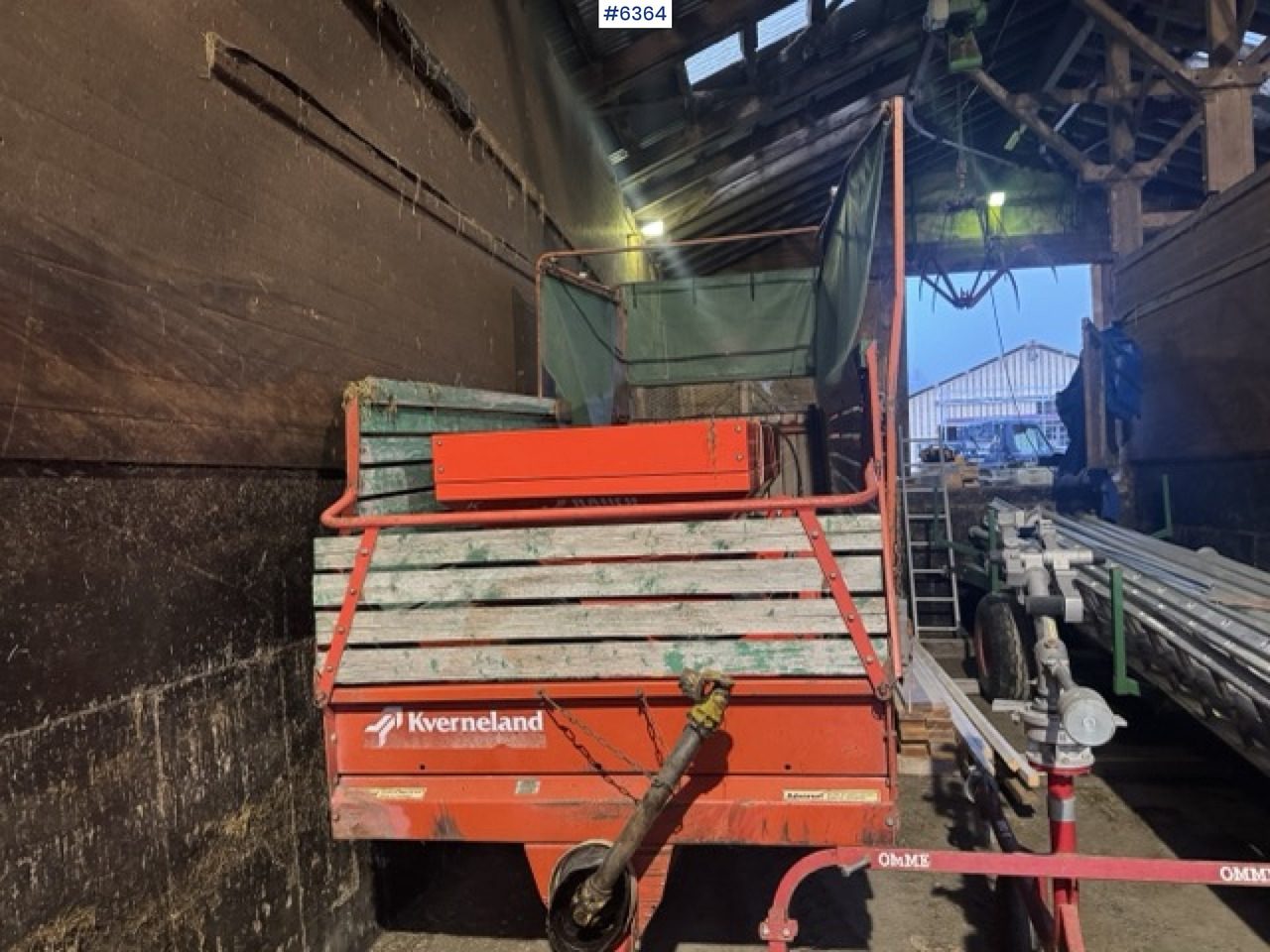 Approx. 1990 Kverneland UN7000 unloading wagon - Udstyr til hø: billede 3 Approx. 1990 Kverneland UN7000 unloading wagon - Udstyr til hø: billede 3