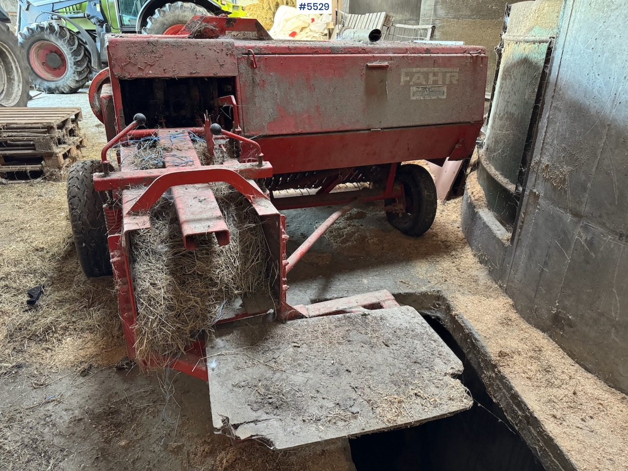 Deutz Fahr Square baler. - Udstyr til hø: billede 4 Deutz Fahr Square baler. - Udstyr til hø: billede 4