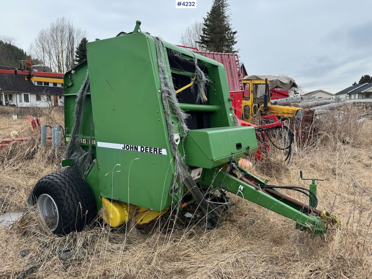 John Deere 545 Round baler - Udstyr til hø: billede 2 John Deere 545 Round baler - Udstyr til hø: billede 2