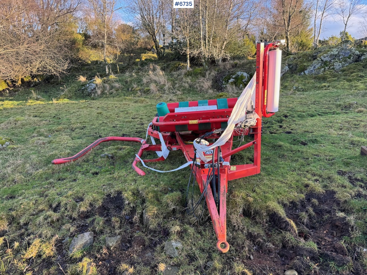 Kverneland Taarup 7335 Round Bale Wrapper - Udstyr til hø: billede 4 Kverneland Taarup 7335 Round Bale Wrapper - Udstyr til hø: billede 4