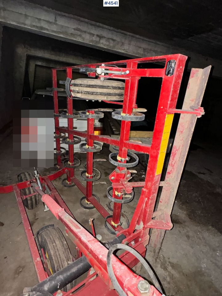 Väderstad Harrow - Maskine til jordbearbejdning: billede 4 Väderstad Harrow - Maskine til jordbearbejdning: billede 4