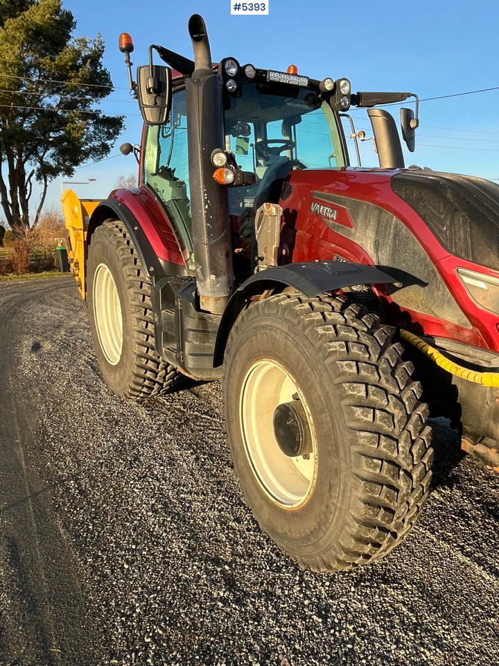 Valtra T 174 E Twintrac Tractor - Traktor: billede 2 Valtra T 174 E Twintrac Tractor - Traktor: billede 2
