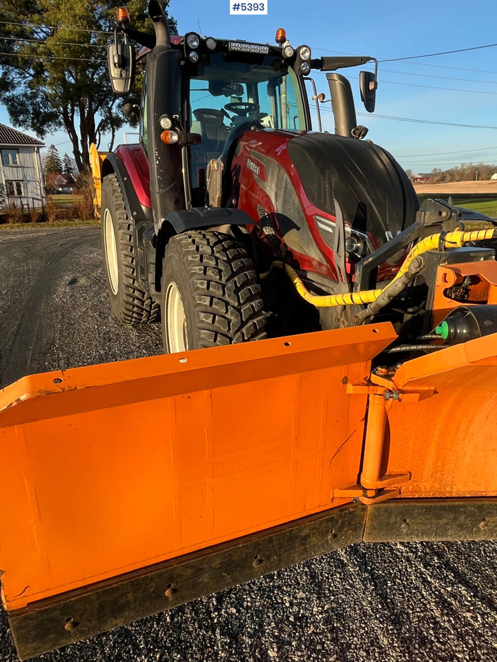 Valtra T 174 E Twintrac Tractor - Traktor: billede 4 Valtra T 174 E Twintrac Tractor - Traktor: billede 4