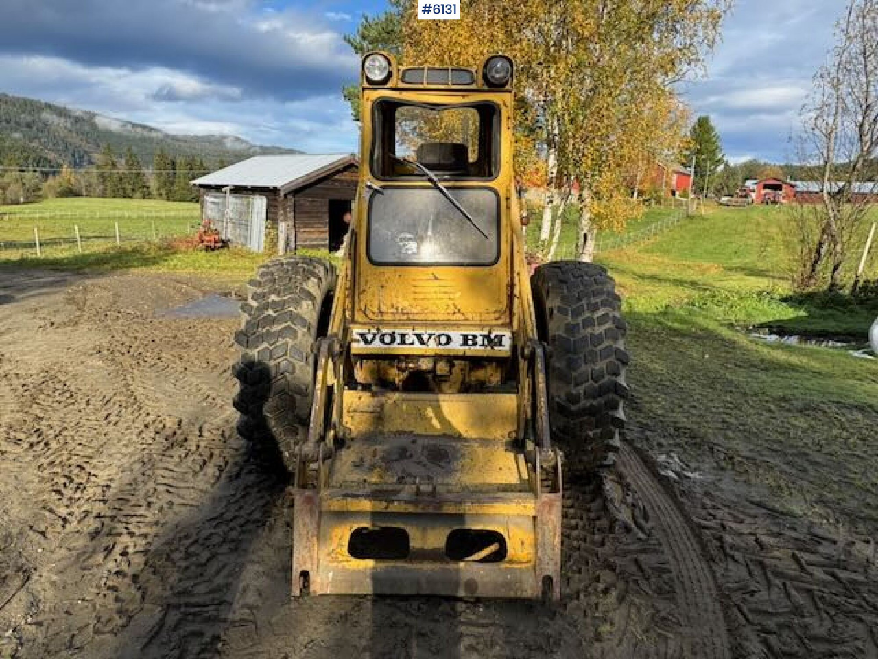 Volvo BM LM 620 rear loader with pallet forks and bucket. WATCH VIDEO! - Minilæsser: billede 4 Volvo BM LM 620 rear loader with pallet forks and bucket. WATCH VIDEO! - Minilæsser: billede 4