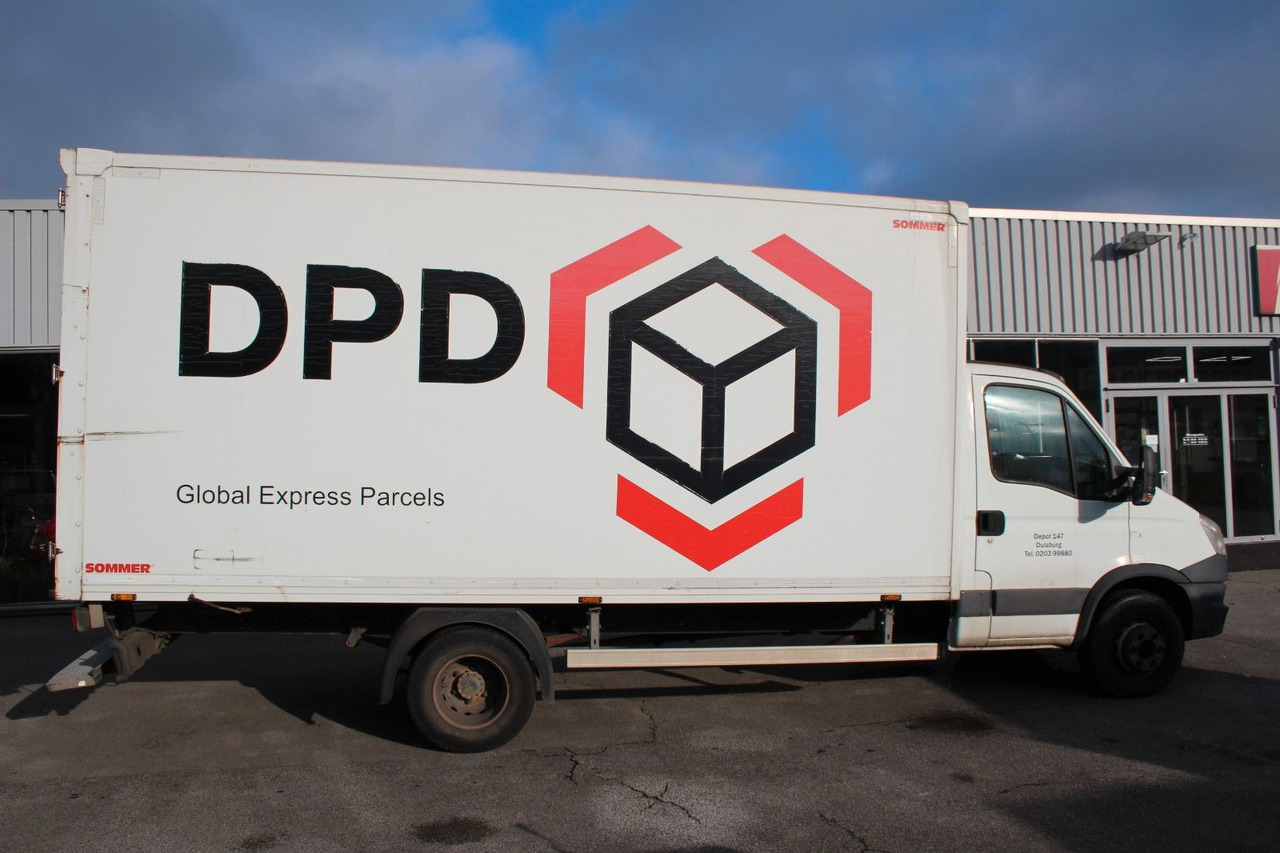 Iveco Daily 70C17 Koffer - Varebil med kasse: billede 2 Iveco Daily 70C17 Koffer - Varebil med kasse: billede 2