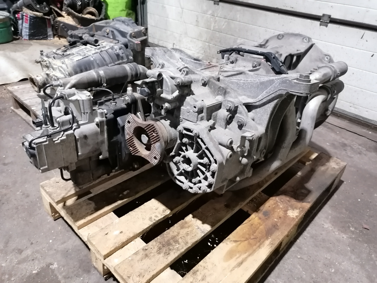 Mercedes-Benz Actros MP-4 gearbox G211-12+Retarder REPAIRED - Gearkasse: billede 3 Mercedes-Benz Actros MP-4 gearbox G211-12+Retarder REPAIRED - Gearkasse: billede 3