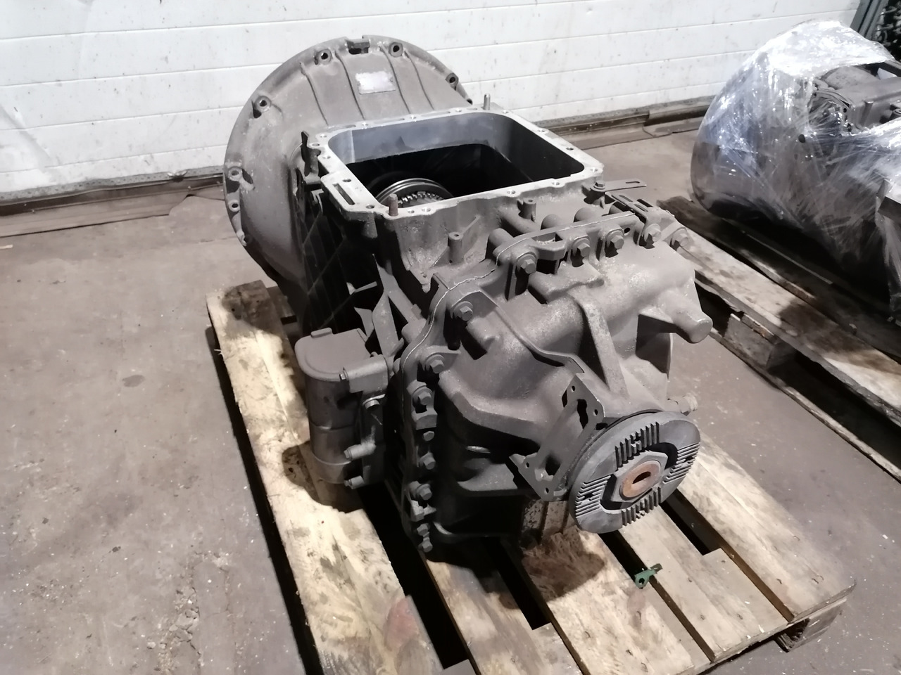 VOLVO remanufactured gearbox AT2612D - Gearkasse: billede 3 VOLVO remanufactured gearbox AT2612D - Gearkasse: billede 3