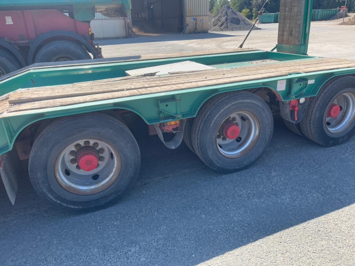 Langendorf Satbue 30/36 - Nedbygget platform sættevogn: billede 1 Langendorf Satbue 30/36 - Nedbygget platform sættevogn: billede 1