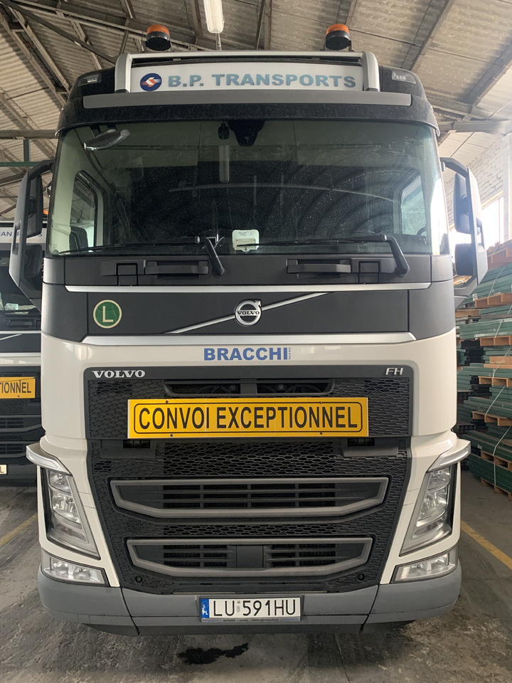 VOLVO VOLVO FH 6x2 500 Euro VI, salon Polska, ASO - Trækker: billede 1 VOLVO VOLVO FH 6x2 500 Euro VI, salon Polska, ASO - Trækker: billede 1